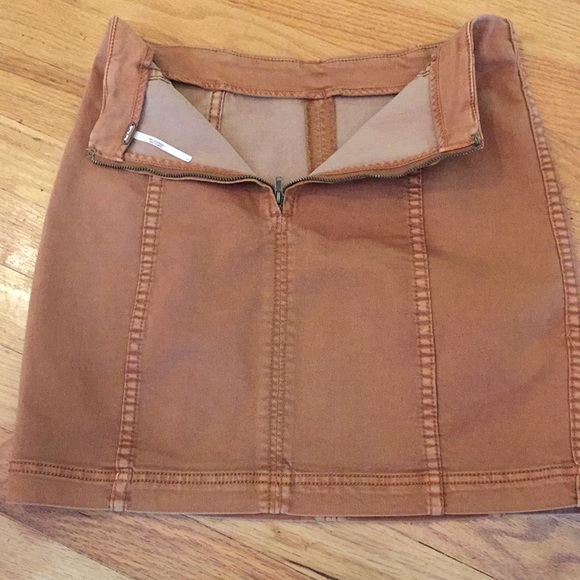 Free People stretchy denim skirt VGUC Caramel/tan - Picture 4 of 7